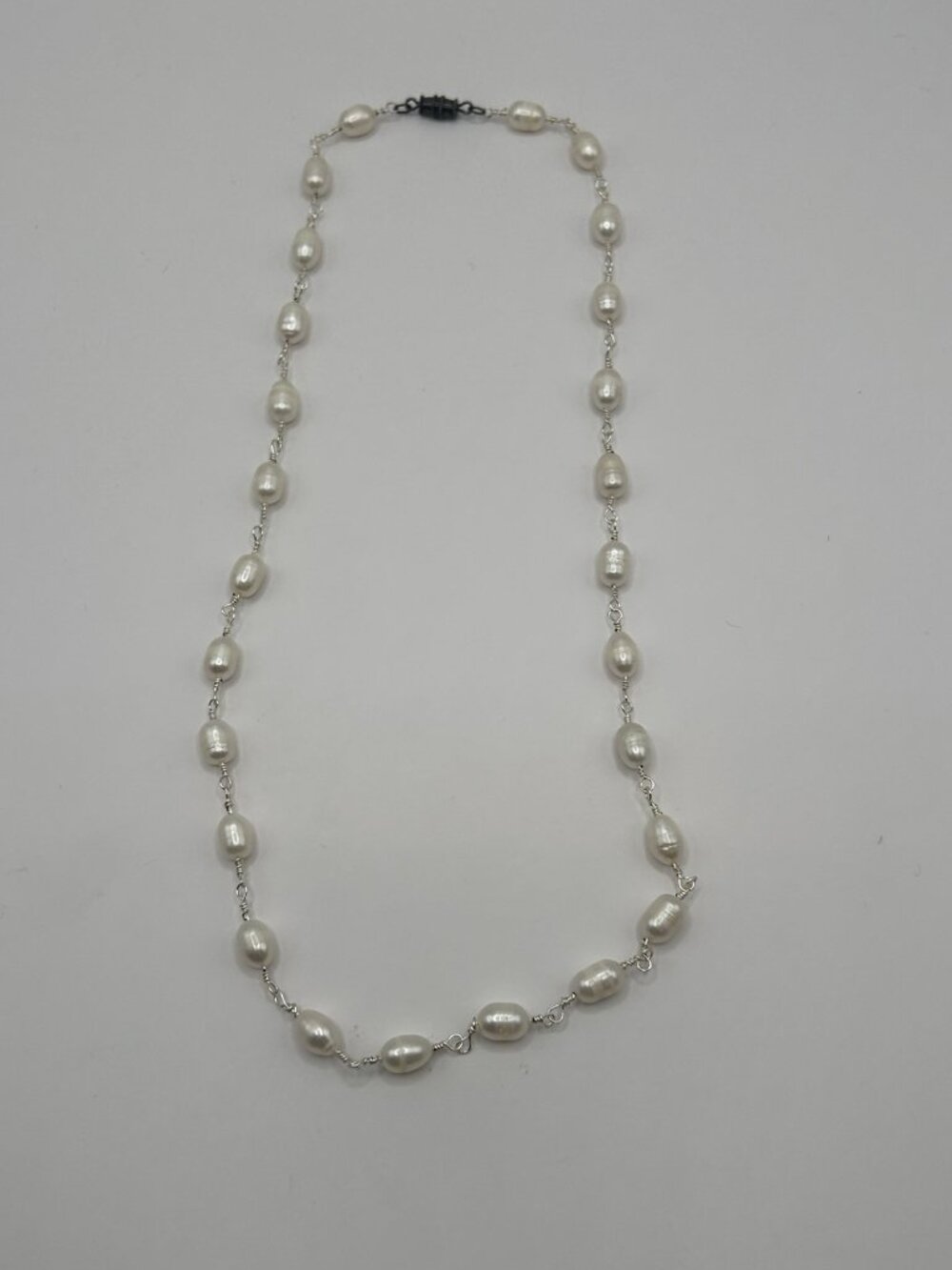 Freshwater Pearl Necklace Silver Tone Jewelry Classic Pearls Christmas Jewelry - Picture 6 of 8